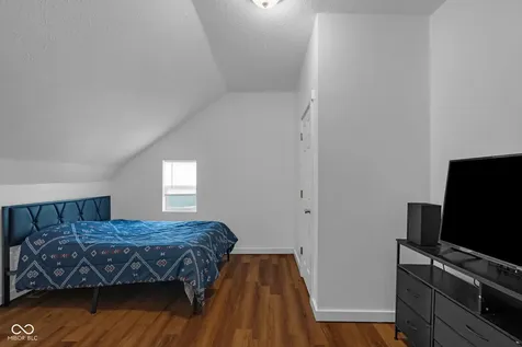 7845 Bluff Road Indianapolis IN 46217