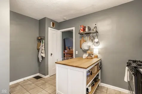 36 W 56th Street Indianapolis IN 46208