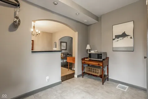 36 W 56th Street Indianapolis IN 46208