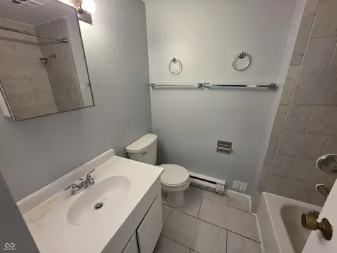 3821 Biscayne Road Indianapolis IN 46226