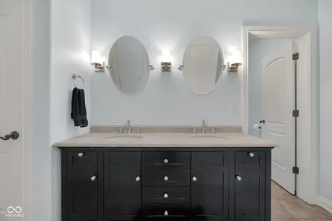 710 Pebble Brook Place Noblesville IN 46062