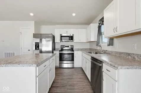 13828 N Zenas Court Camby IN 46113
