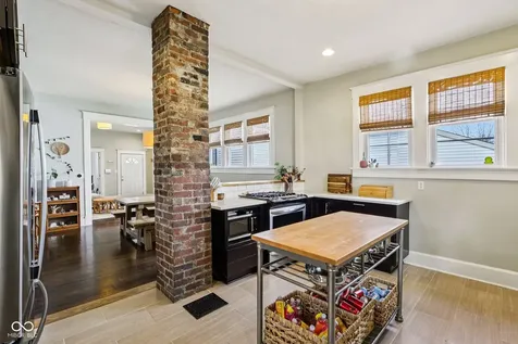 437 Sanders Street Indianapolis IN 46225