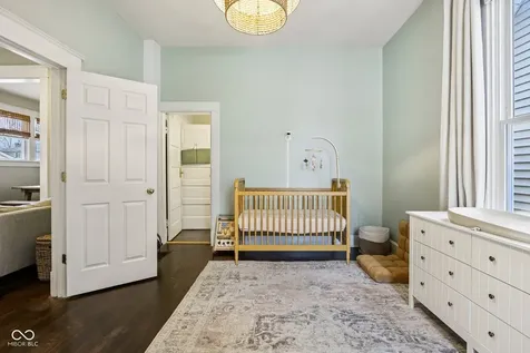 437 Sanders Street Indianapolis IN 46225