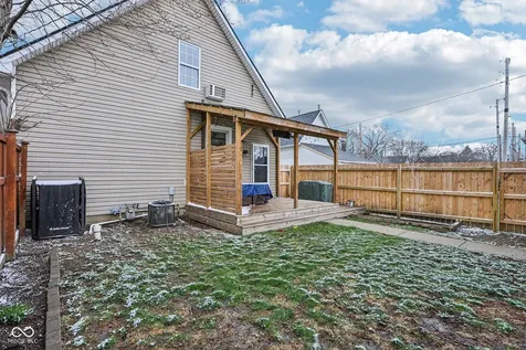 437 Sanders Street Indianapolis IN 46225
