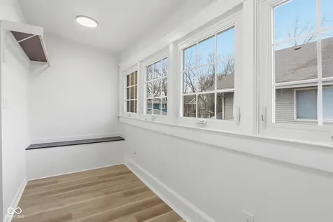 3825 Carrollton Avenue Indianapolis IN 46205