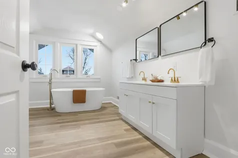 3825 Carrollton Avenue Indianapolis IN 46205