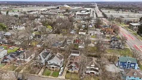 3825 Carrollton Avenue Indianapolis IN 46205