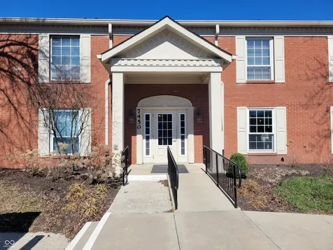 7450 Lions Head Drive Indianapolis IN 46260
