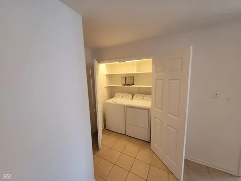 7450 Lions Head Drive Indianapolis IN 46260