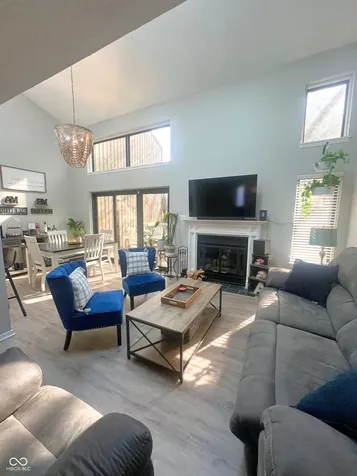 98 Lookout Ridge Drive Columbus IN 47201