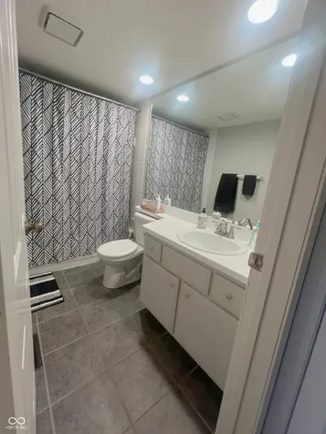 98 Lookout Ridge Drive Columbus IN 47201