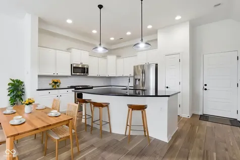 13227 E 131st Street Fishers IN 46037