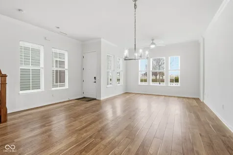 13227 E 131st Street Fishers IN 46037