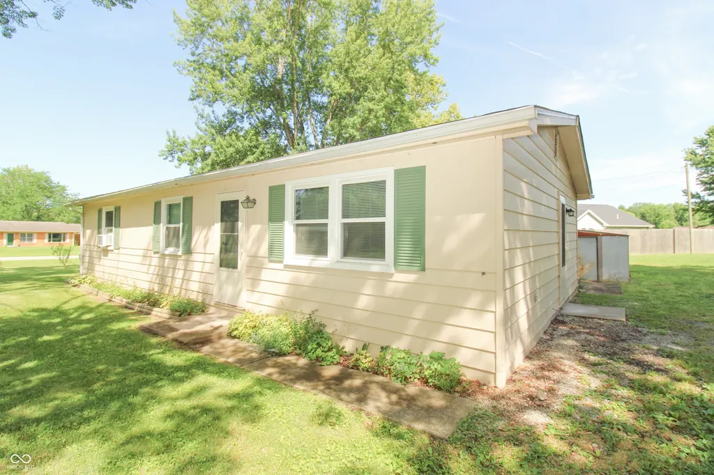 8125 N Brooks Lane Scipio IN 47273