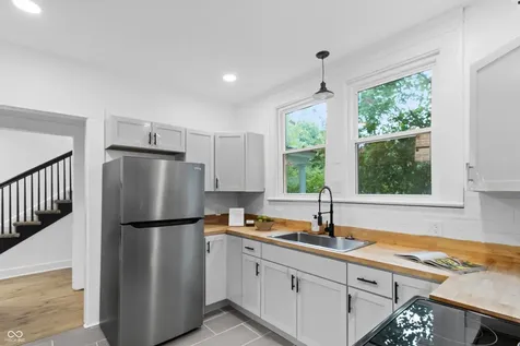3717 N Delaware Street Indianapolis IN 46205