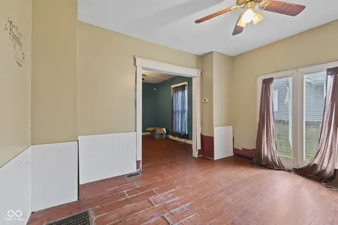 1546 Hoefgen Street Indianapolis IN 46203