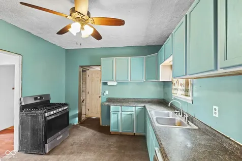 1546 Hoefgen Street Indianapolis IN 46203