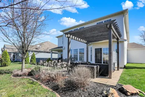 6412 Silver Maple Way Zionsville IN 46077