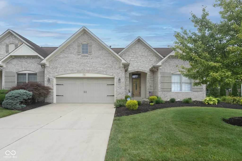 4082 Bayberry Court Greenwood IN 46143