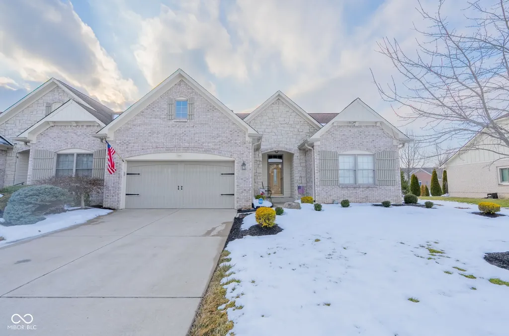 4082 Bayberry Court Greenwood IN 46143