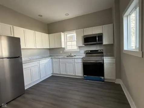 2421 N Capitol Avenue Indianapolis IN 46208