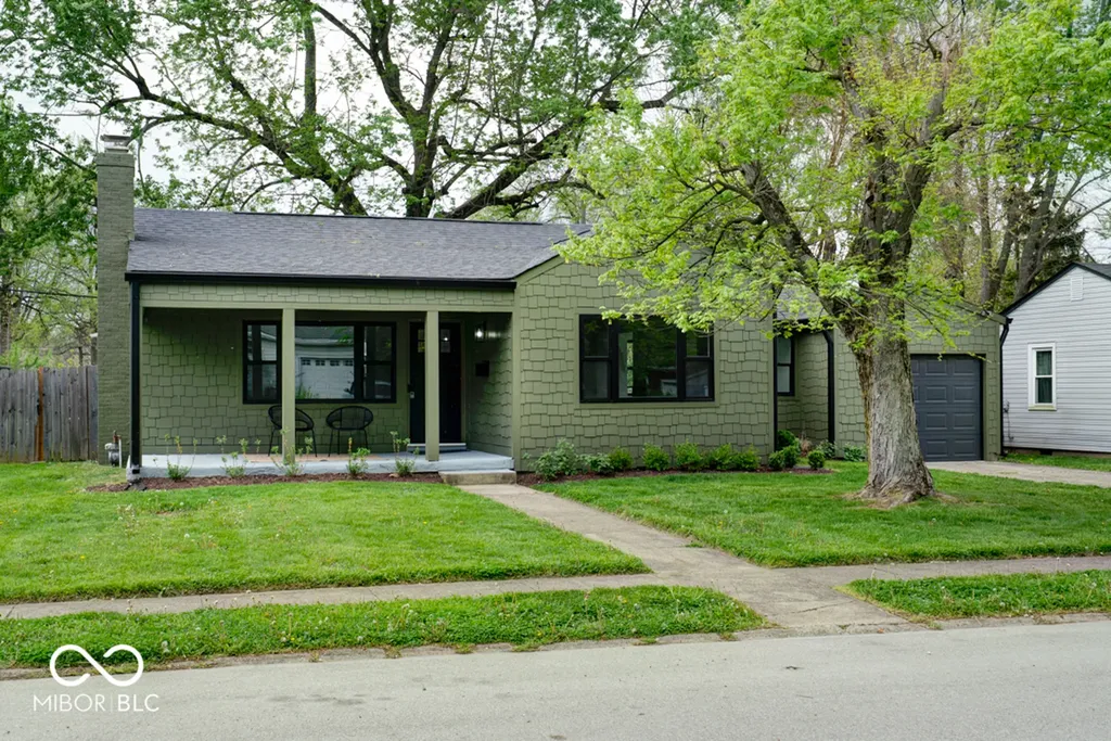 12 Lincoln Drive Brownsburg IN 46112