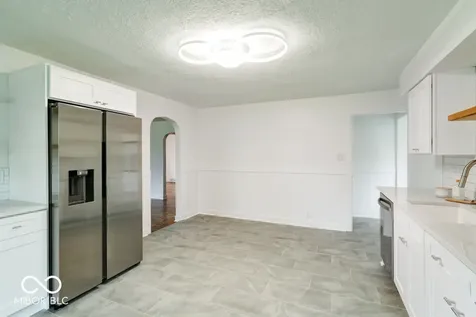 12 Lincoln Drive Brownsburg IN 46112