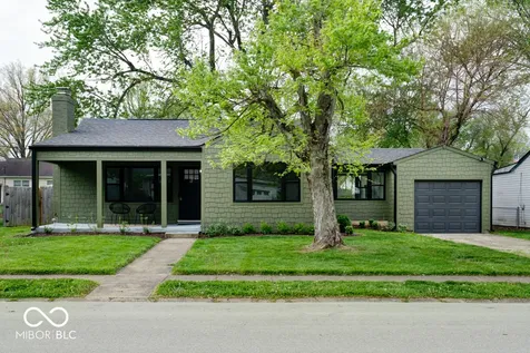 12 Lincoln Drive Brownsburg IN 46112