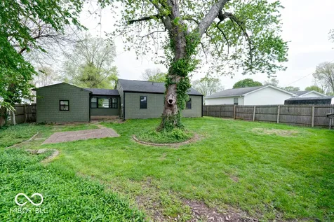 12 Lincoln Drive Brownsburg IN 46112