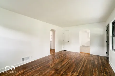 12 Lincoln Drive Brownsburg IN 46112
