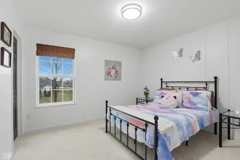 1035 Heatherwood Drive Greenwood IN 46143