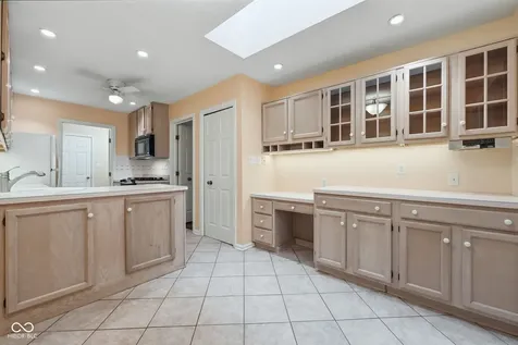 2020 Mystic Bay Court Indianapolis IN 46240