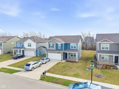 8233 Trailstay Drive Camby IN 46113