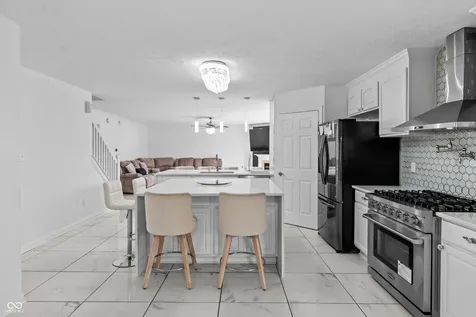 11103 Bear Hollow Drive Indianapolis IN 46229