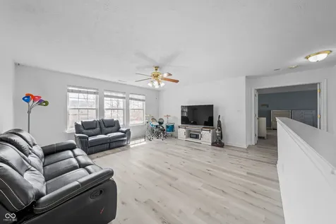 11103 Bear Hollow Drive Indianapolis IN 46229