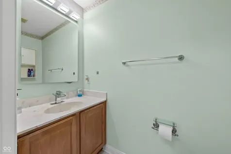 11103 Bear Hollow Drive Indianapolis IN 46229