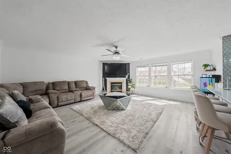 11103 Bear Hollow Drive Indianapolis IN 46229