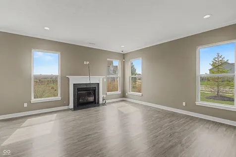 26 Verdant Drive Cicero IN 46034