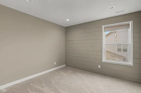 26 Verdant Drive Cicero IN 46034