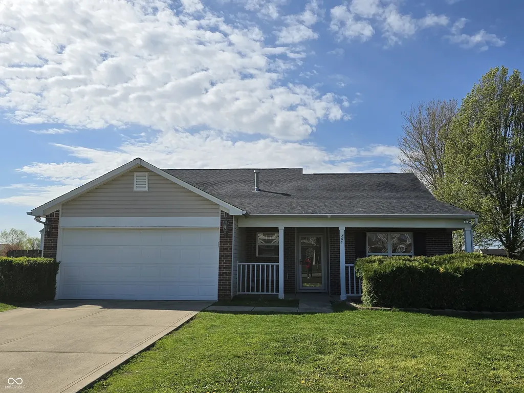 865 W Palomino Place Bargersville IN 46106