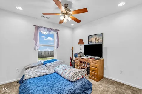 865 W Palomino Place Bargersville IN 46106