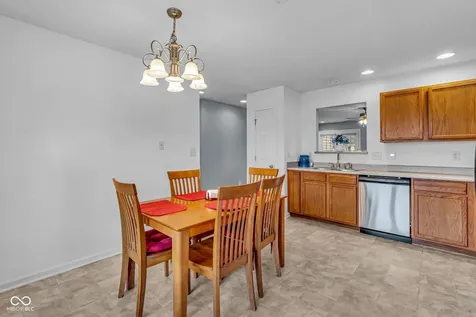 865 W Palomino Place Bargersville IN 46106