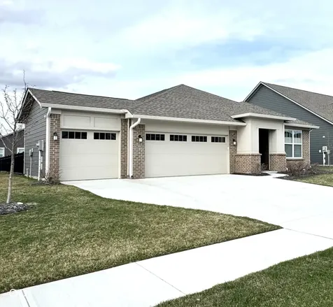 5160 Holborn Avenue Mccordsville IN 46055