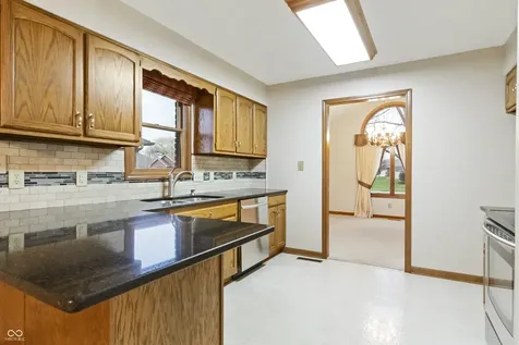 1027 Plum Street Brownsburg IN 46112