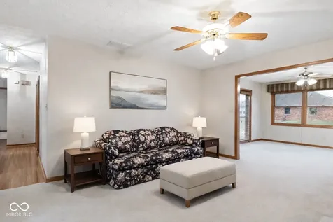 1027 Plum Street Brownsburg IN 46112