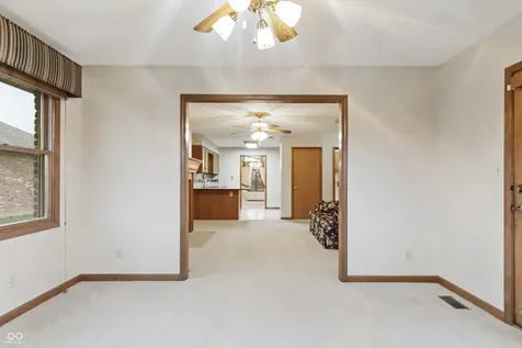 1027 Plum Street Brownsburg IN 46112