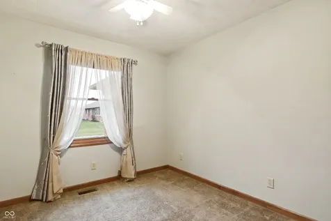 1027 Plum Street Brownsburg IN 46112