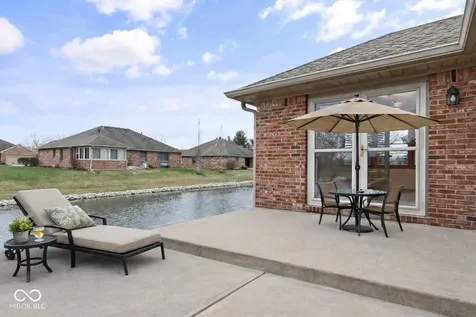 1027 Plum Street Brownsburg IN 46112
