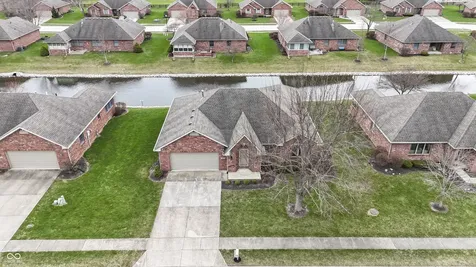 1027 Plum Street Brownsburg IN 46112